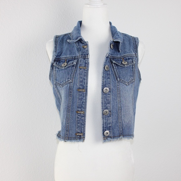 Cropped jean vest - Picture 1 of 4